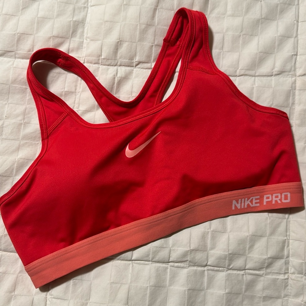 Nike Pro Sports Bra